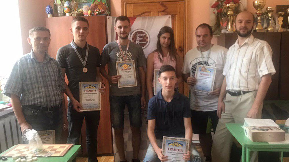 6-й фестиваль «Калинівська нива – 2019» з шашок-100
