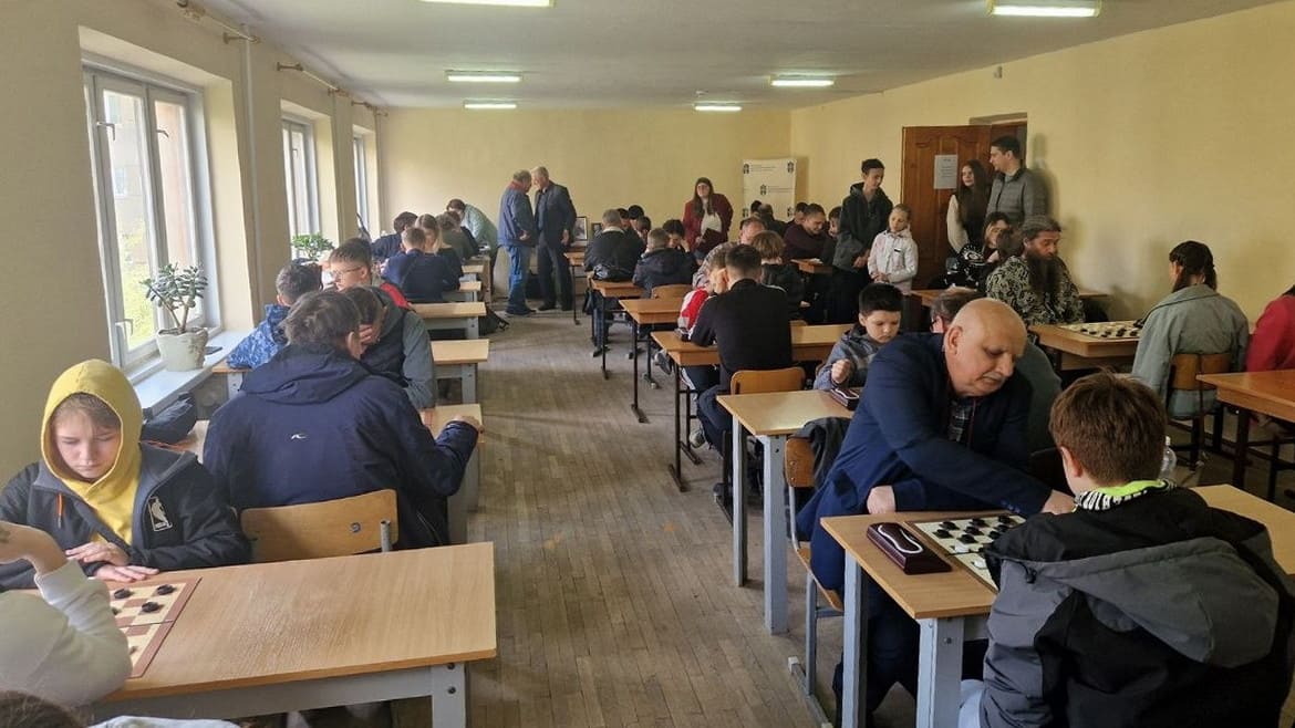 Перший турнір пам'яті Олега Шапунова з шашок