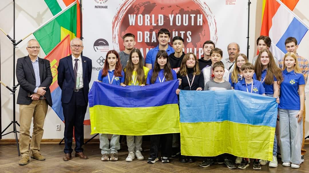 Стартував молодіжний чемпіонат світу з шашок-100