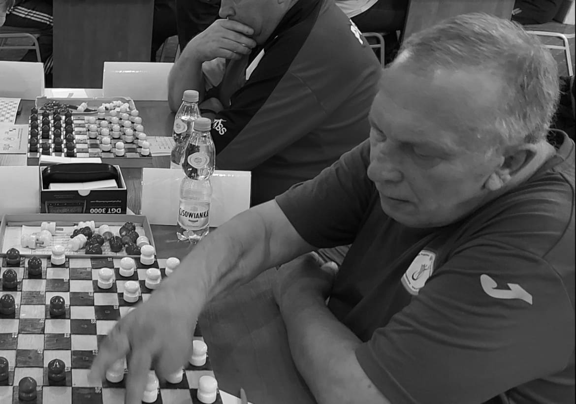 Пішов із життя Микола Шаповал