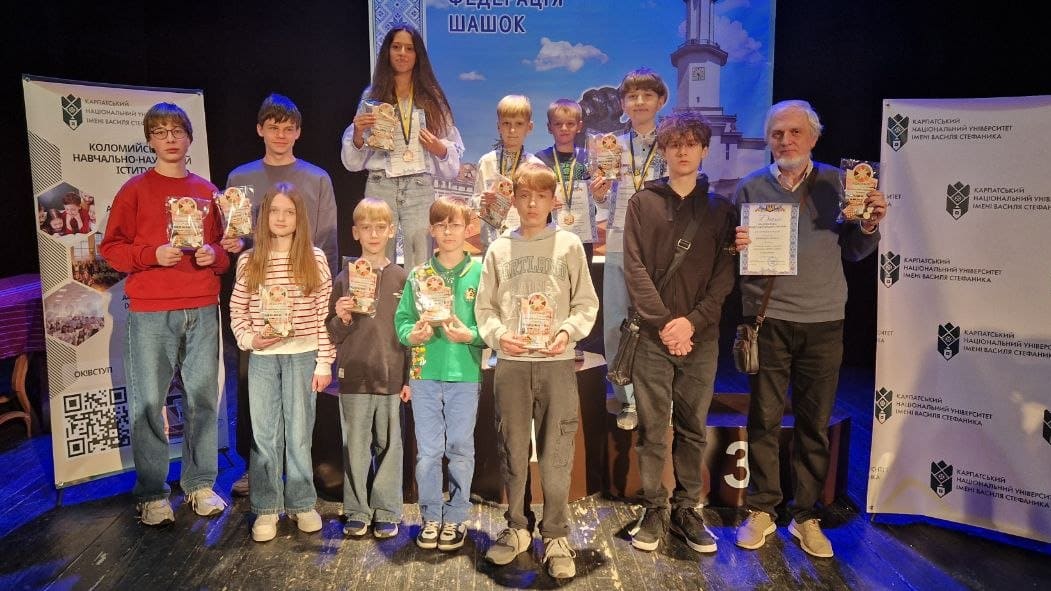 В Коломиї завершилася швидка програма молодіжного чемпіонату України – 2026 з шашок-64 (класична версія)